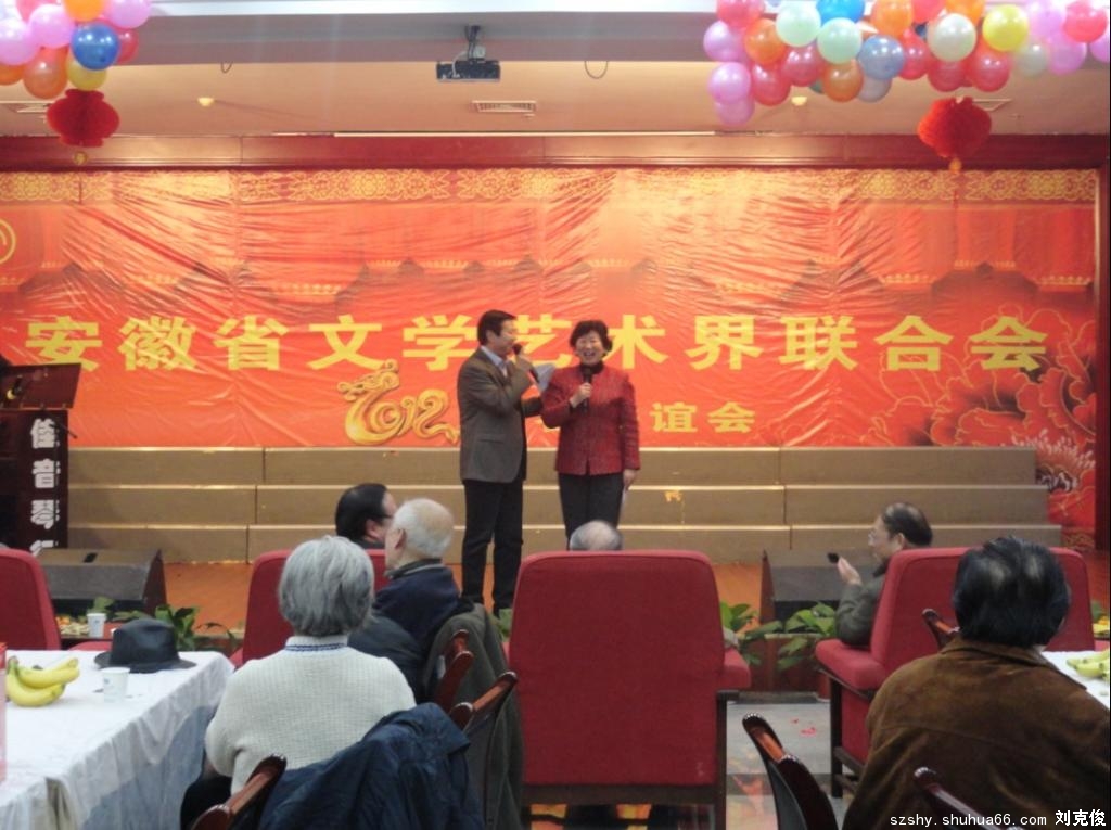 ��¶������������

��¶������������