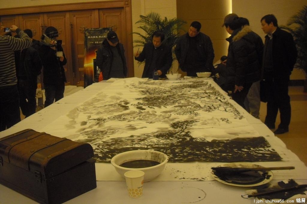 ����ʡ����������¥�黭�ᣬ�й��߲����Э�������칫��ӭ�´������2012��Ԫ��14����ʡ�����칫������