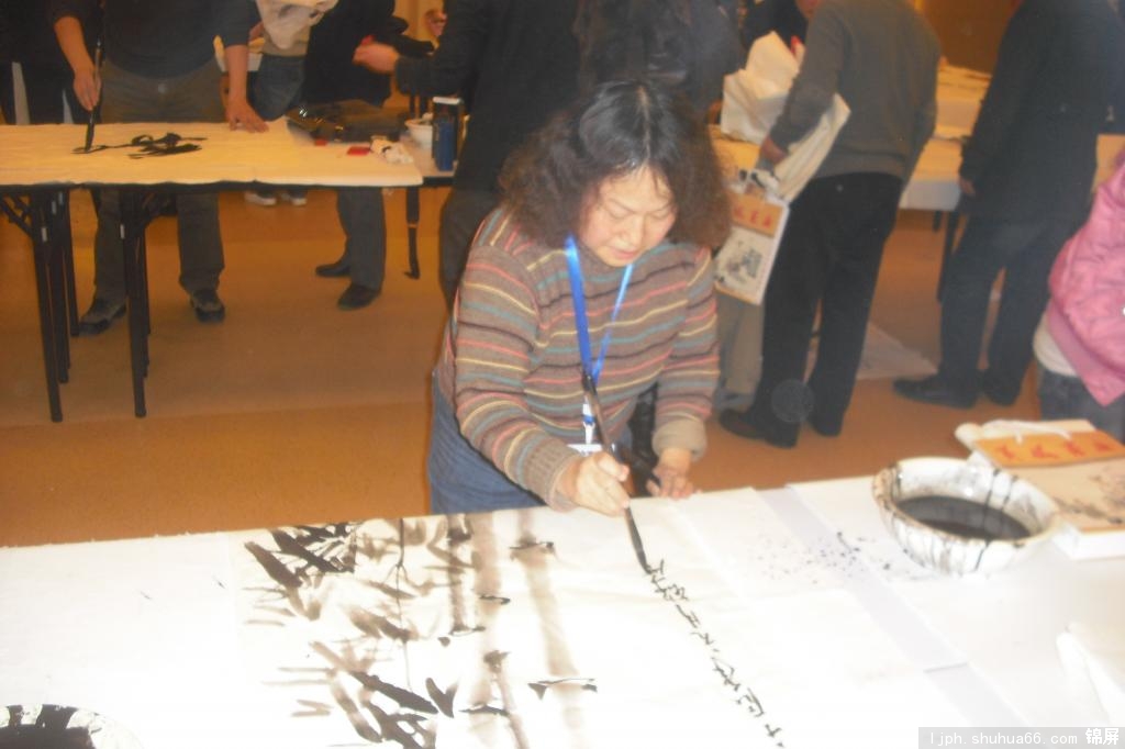 ����ʡ����������¥�黭�ᣬ�й��߲����Э�������칫��ӭ�´������2012��Ԫ��14����ʡ�����칫������