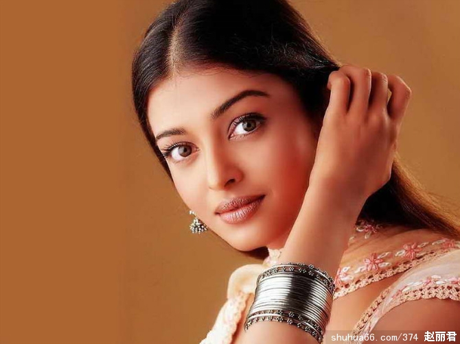 ��ӡ�ȵ�һ��Ů������櫡��ס�