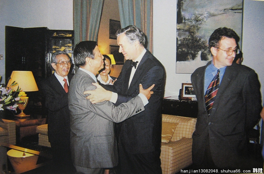 �ſ�.ϣ������ͳ���身ΰ��ʿѫλ��ѫ�º�ë�ڴ�ʹ����ף��