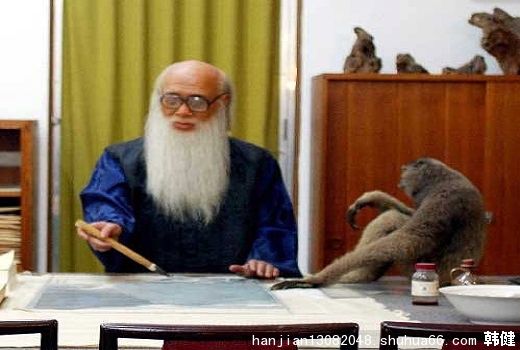 30.  8����Ŵ�ǧл����2004��3�£���רΪ��������ġ���ç�Ĵ�ͼ�������ɺ���л�����ĺ��˷������������Ŵ�ǧ��һ�����������󣬡���١��������ŵ�������