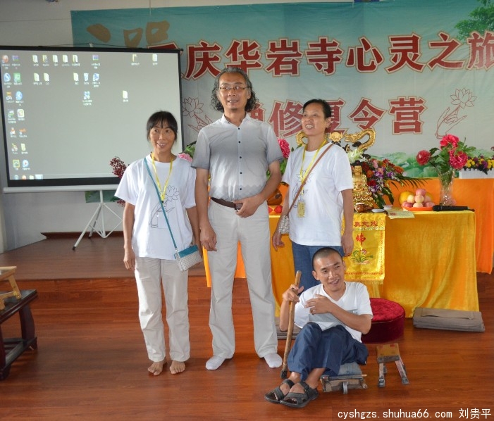 ������   ����Ӫ