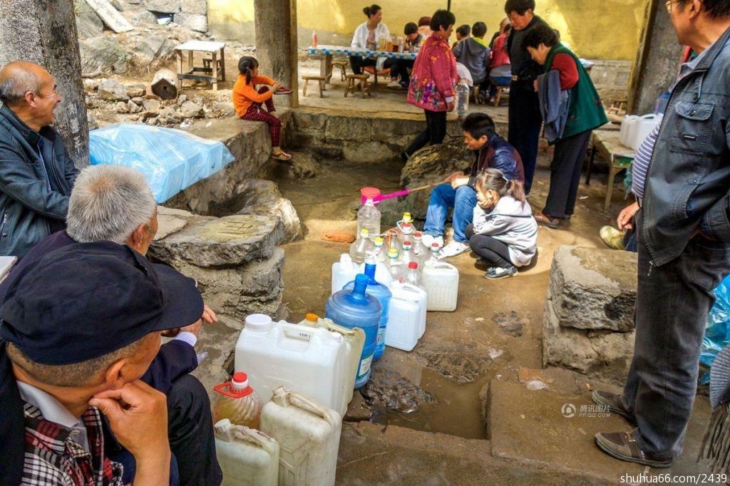 ����ɽȪ��"��ˮ" ����ɽ�Ŷ�ȡˮ (6/6)