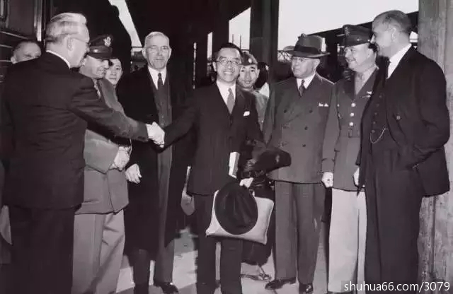 ���ʣ�ĸ�׸��������˵�ѵ��